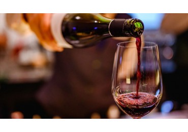  Dangerous Side Effects of Drinking a Whole Bottle of Wine