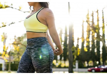  Does Your Neck Always Feel Strained During Your Workouts? Here's How to Prevent It